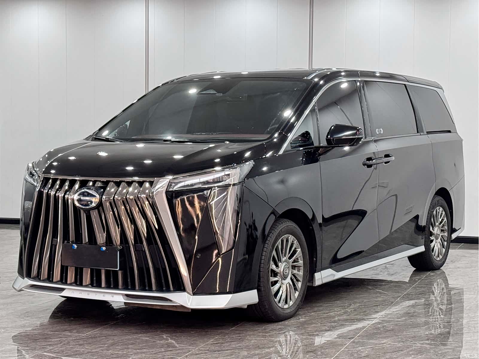 Trumpchi M8, 2023 1