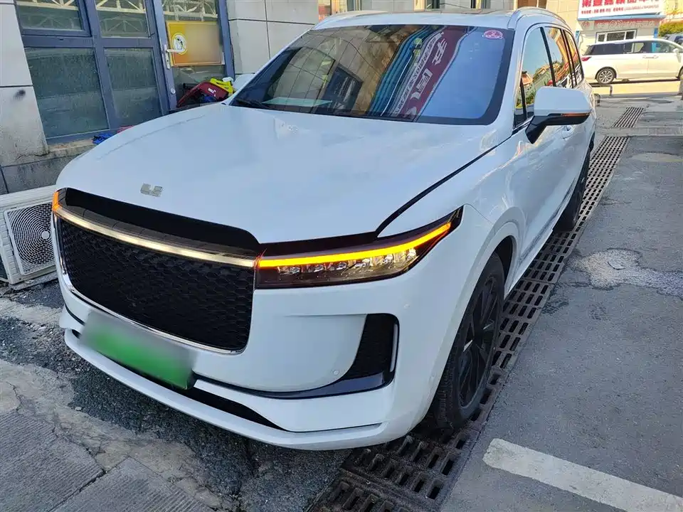 Li Auto Ideal ONE