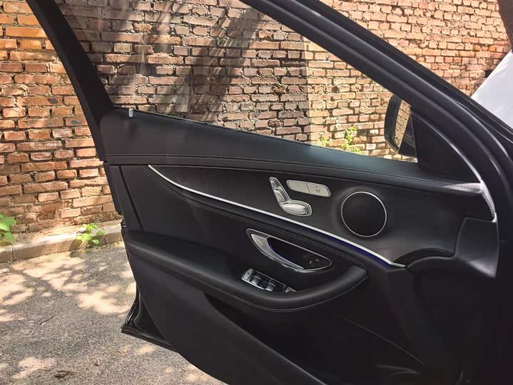 Mercedes-Benz E-Class, 2018 года фото 8