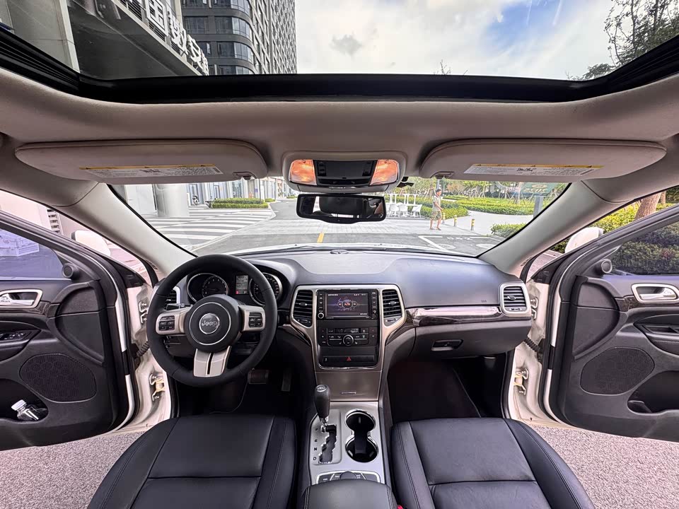 Jeep Grand Cherokee Jeep Grand Cherokee