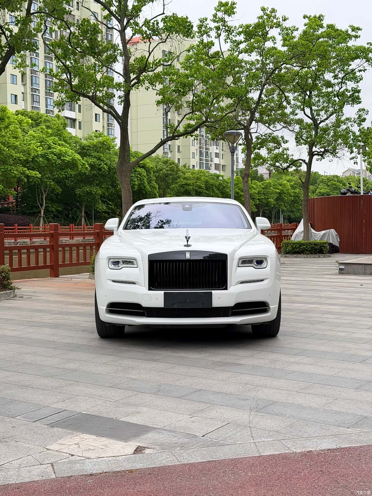 Rolls-Royce Wraith, 2021 2