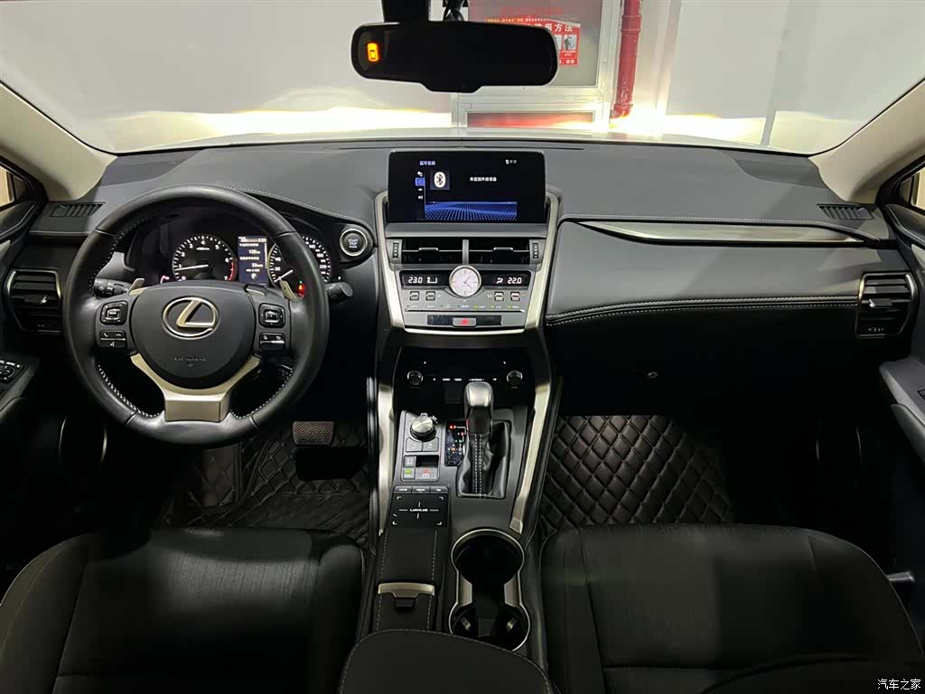 Lexus NX, 2019 12