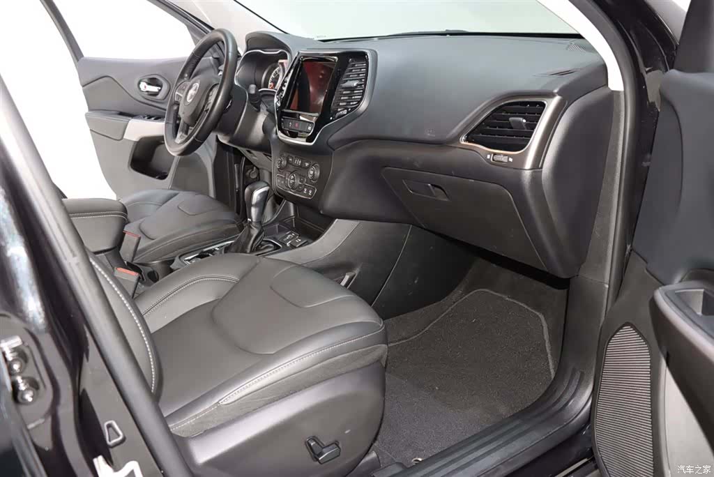 Jeep Cherokee, 2021 8