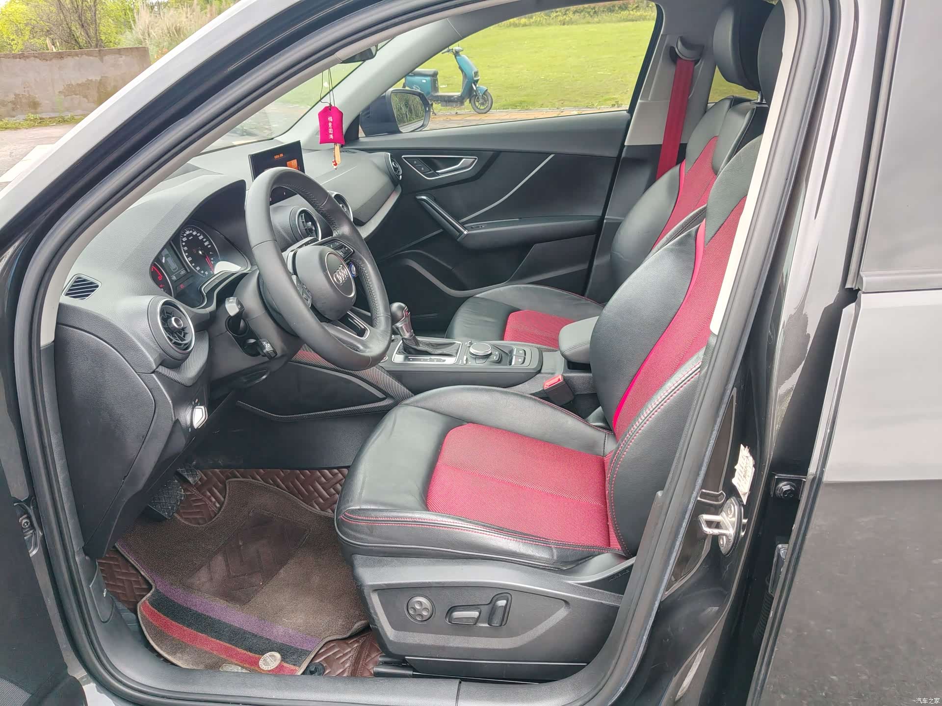 Audi Q2L, 2021 7