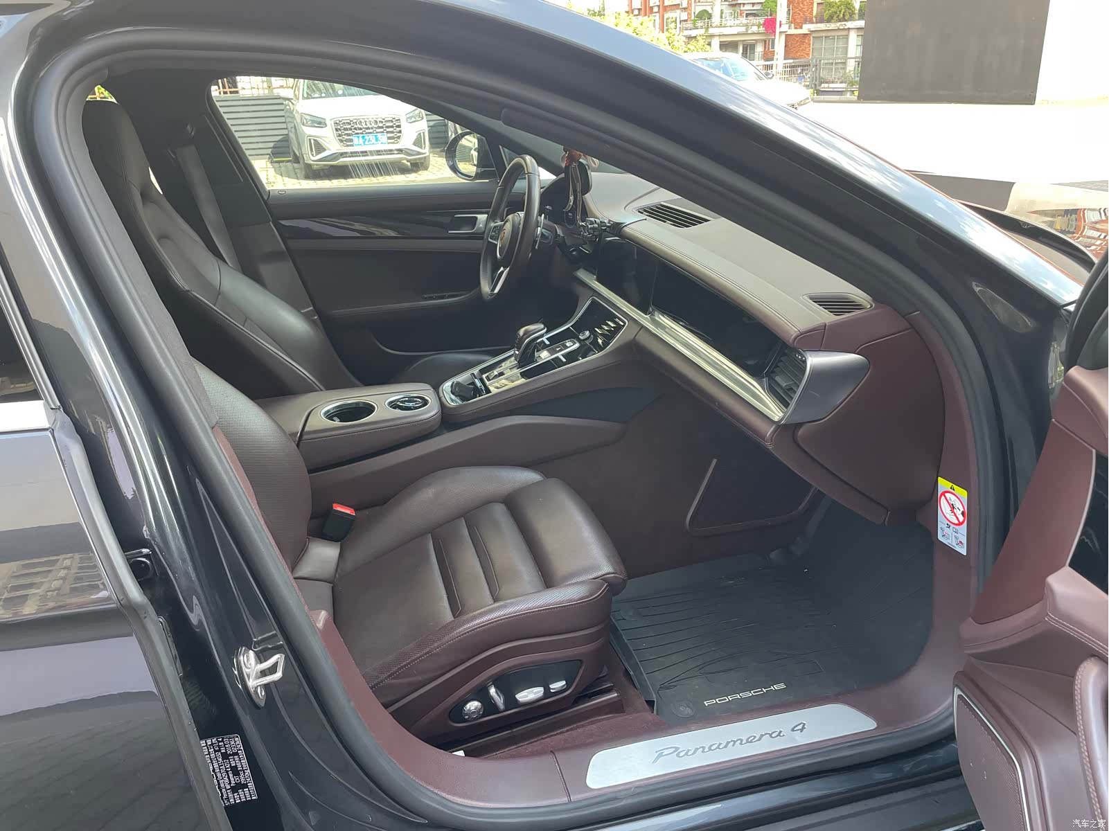 Porsche Panamera, 2018 9