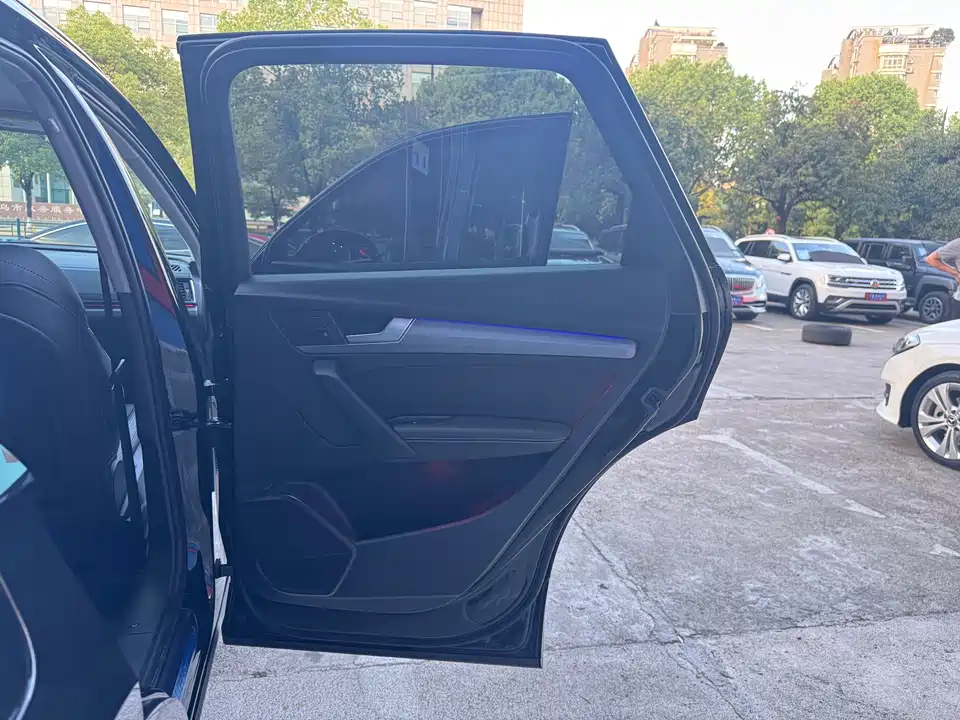 Audi Q5L Audi Q5L