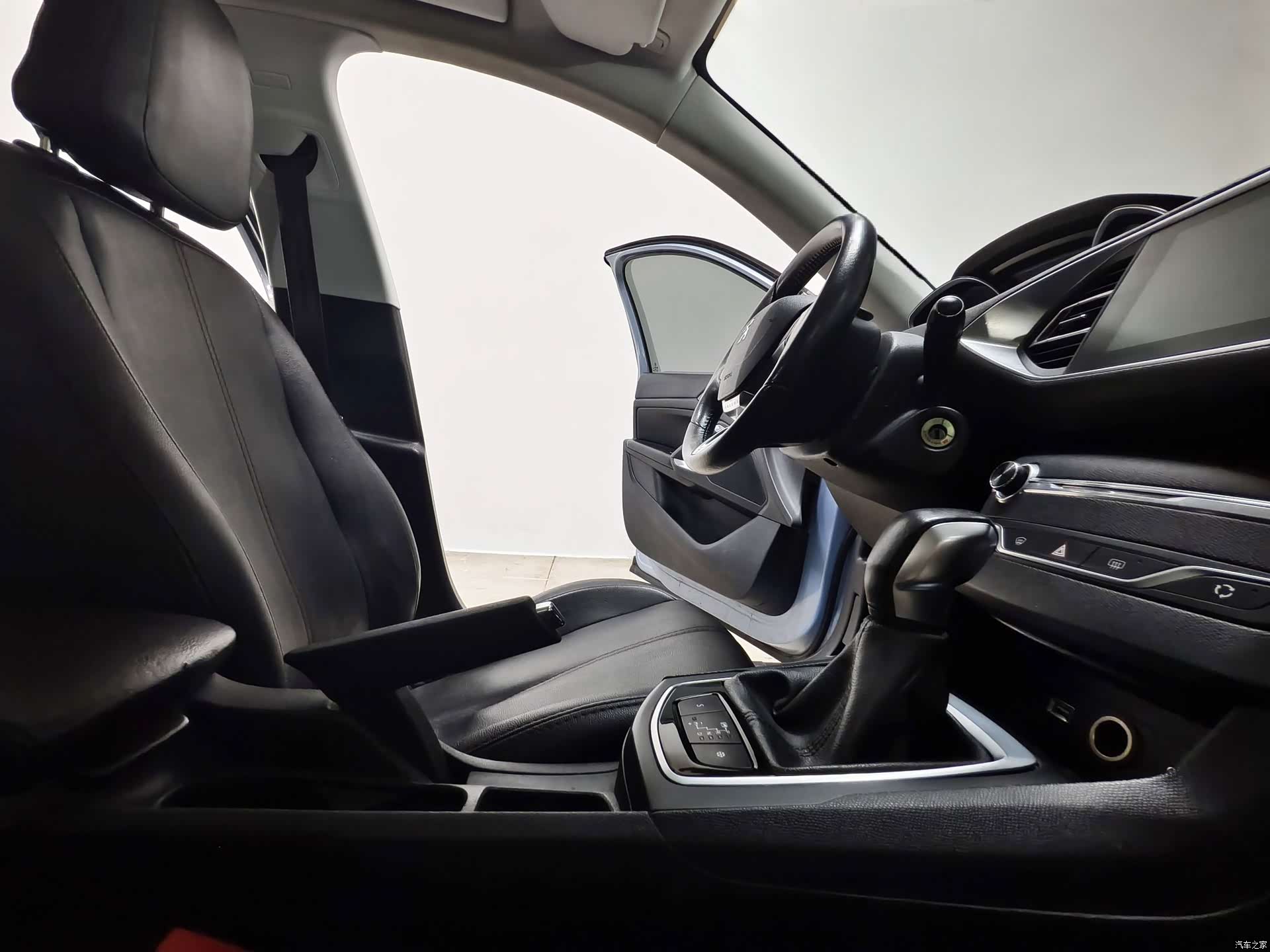 Peugeot 308, 2016 15