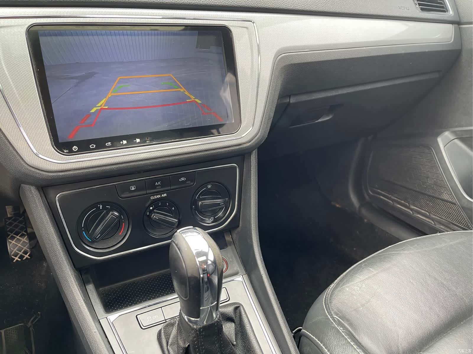 Volkswagen Lavida, 2016 10