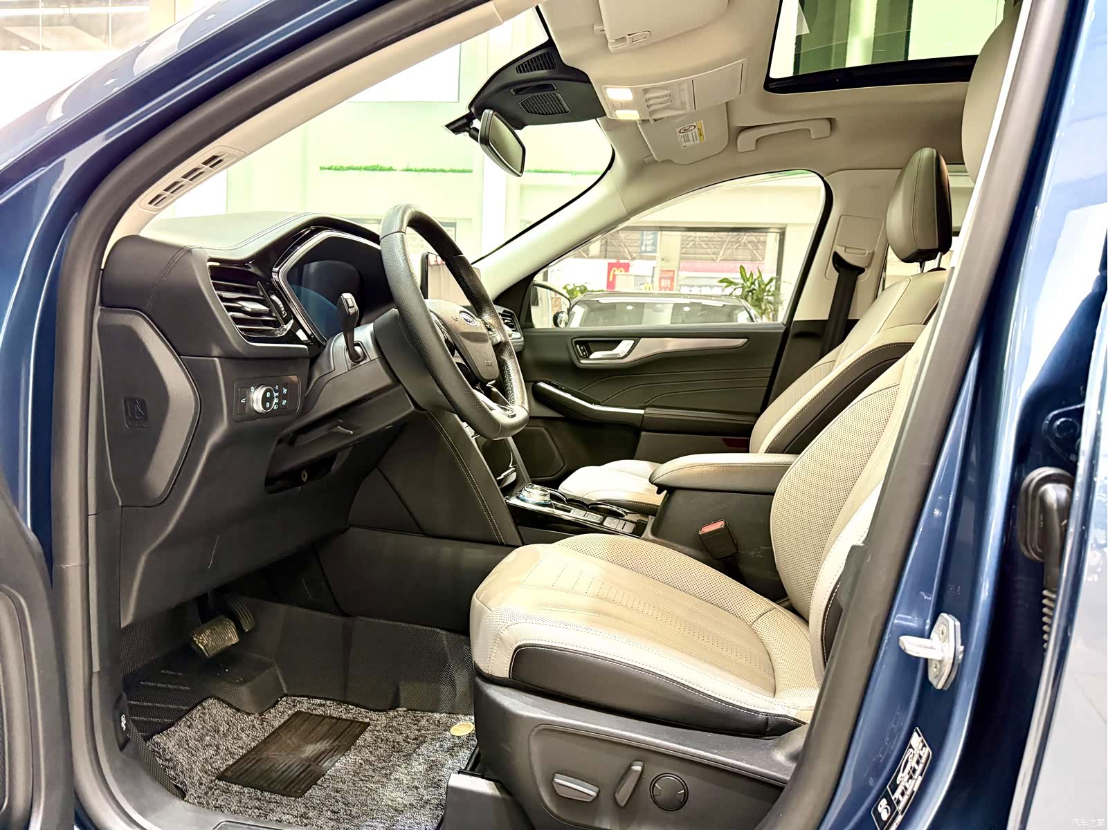 Ford Escape, 2020 все фото
