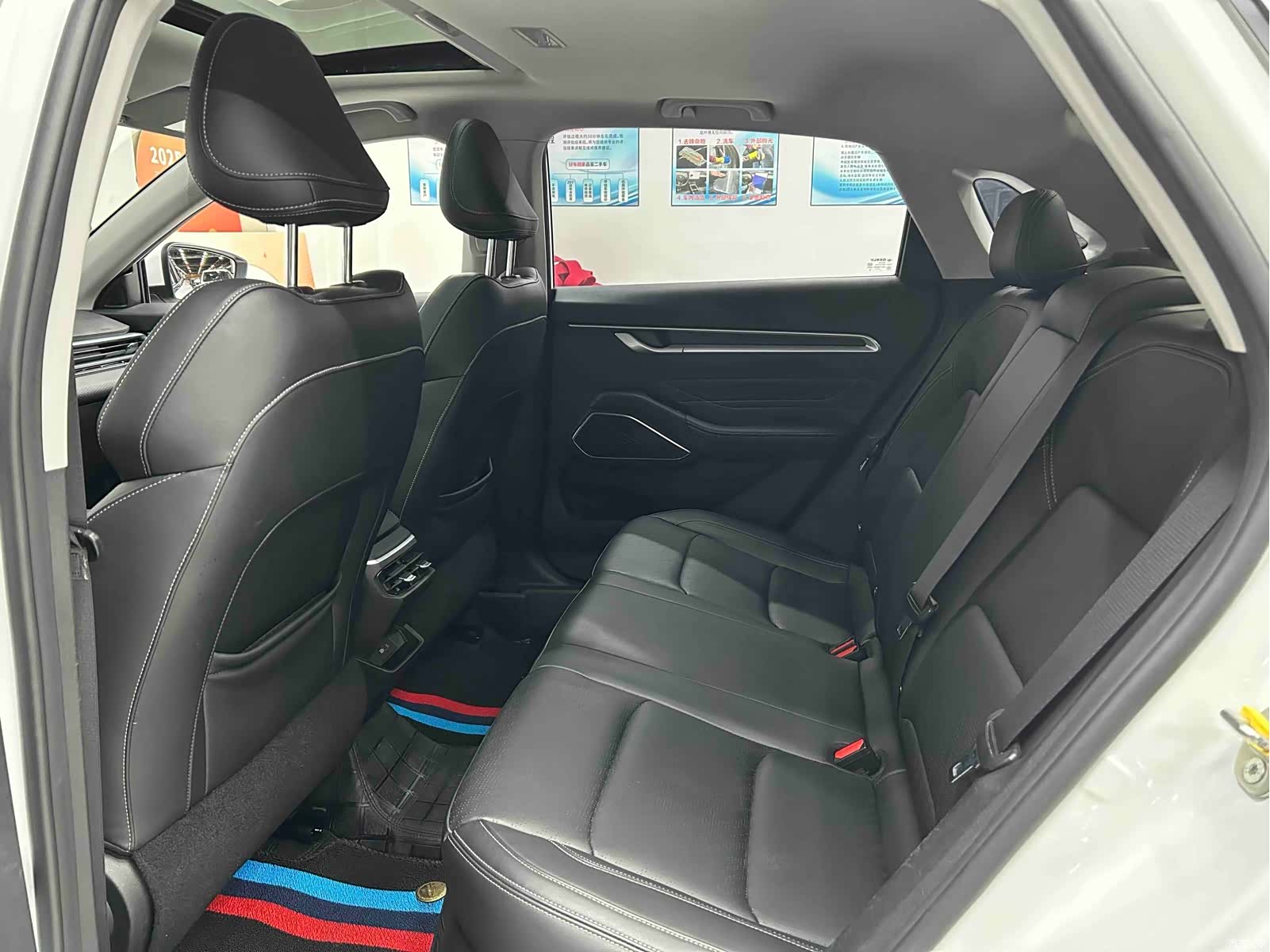 Geely Emgrand, 2024 17