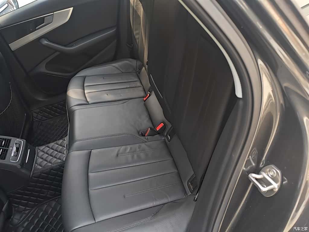 Audi A4L, 2020 17