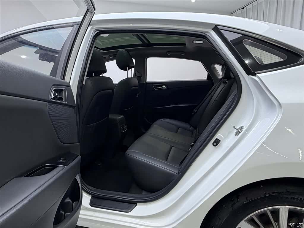 Hyundai GLS, 2018 все фото