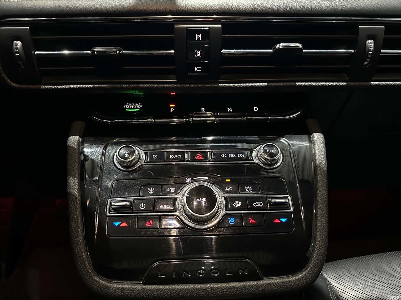 Lincoln Corsair, 2021 15