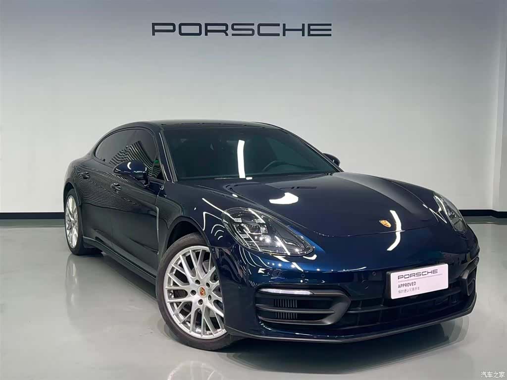 Porsche Panamera, 2023 3