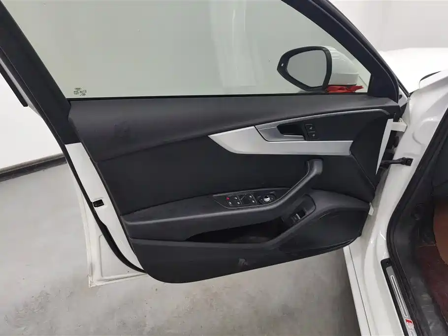 Audi A4L Audi A4L