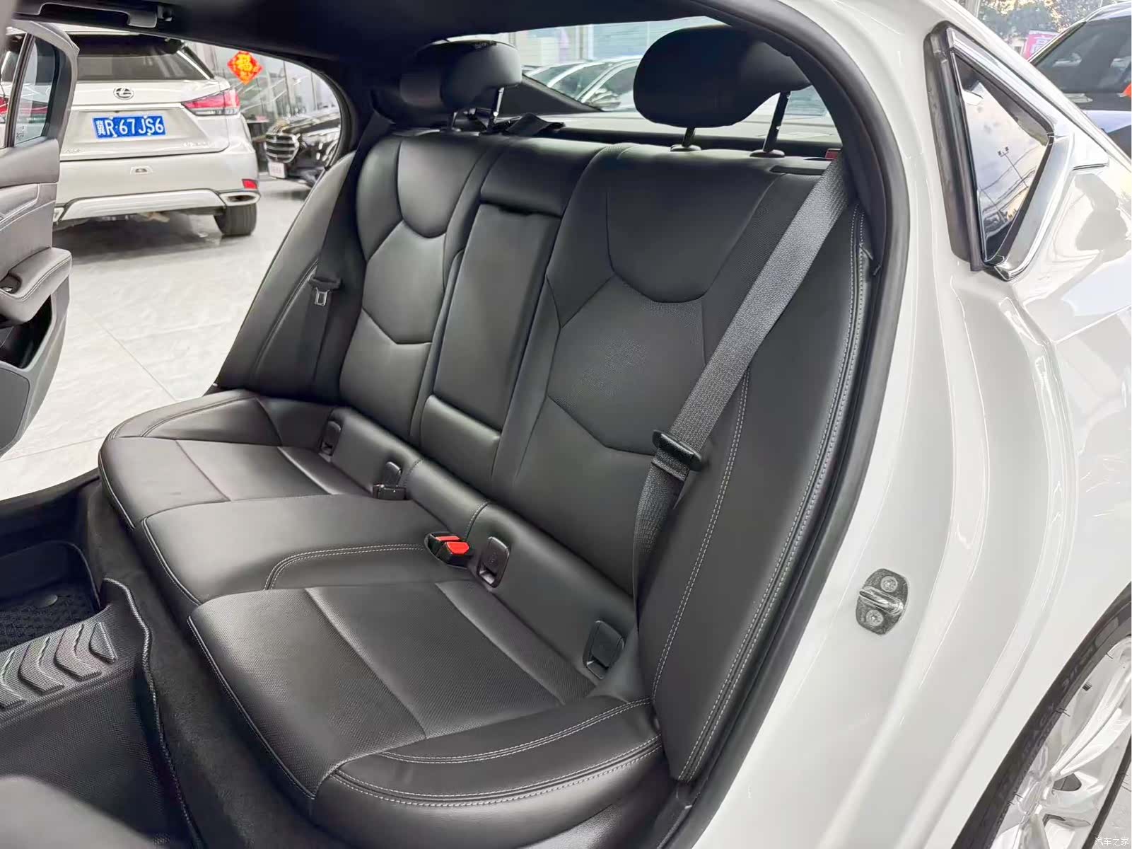Cadillac CT5, 2023 13