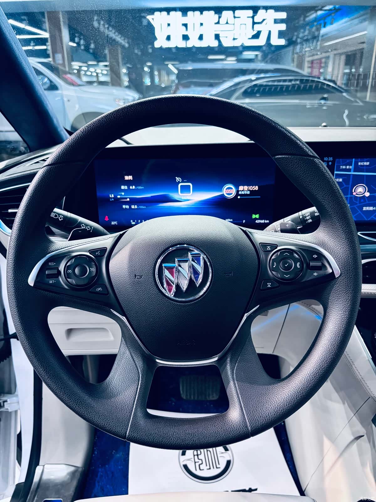Buick GL8, 2023 все фото