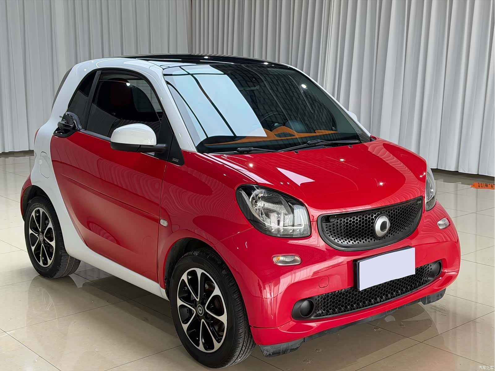 Smart Fortwo, 2017 все фото
