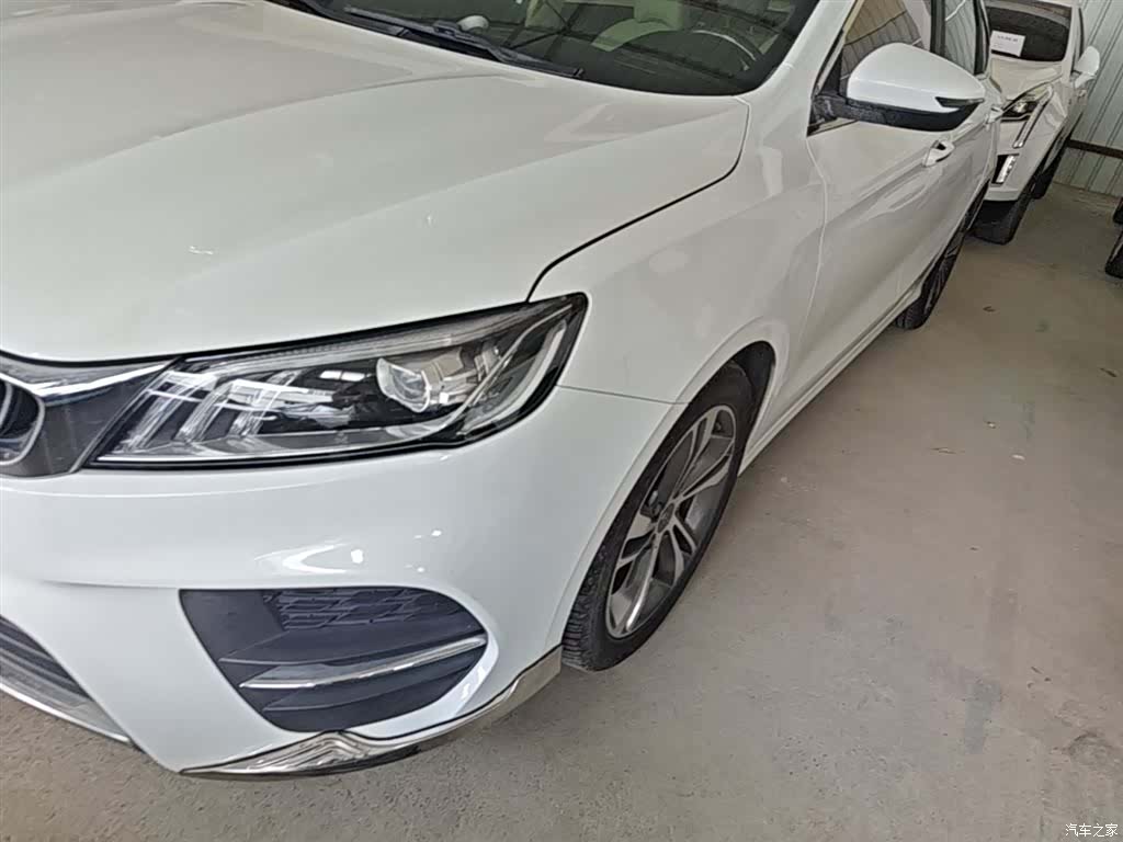 Geely Binray, 2019 24