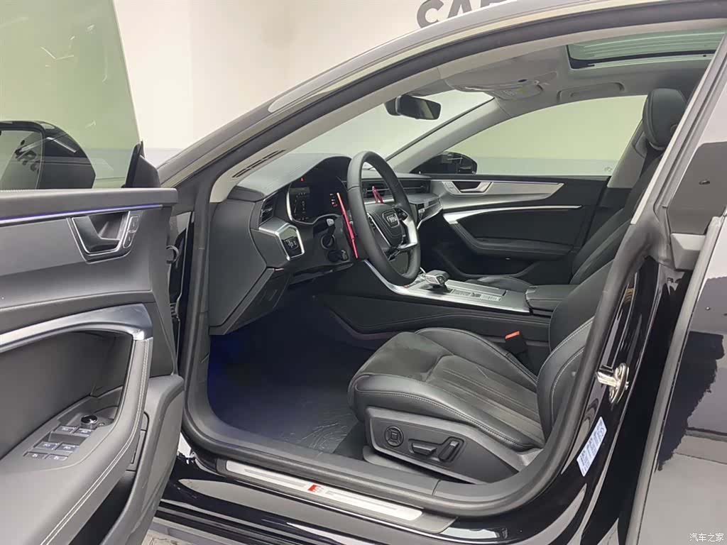 Audi A7L, 2024 17