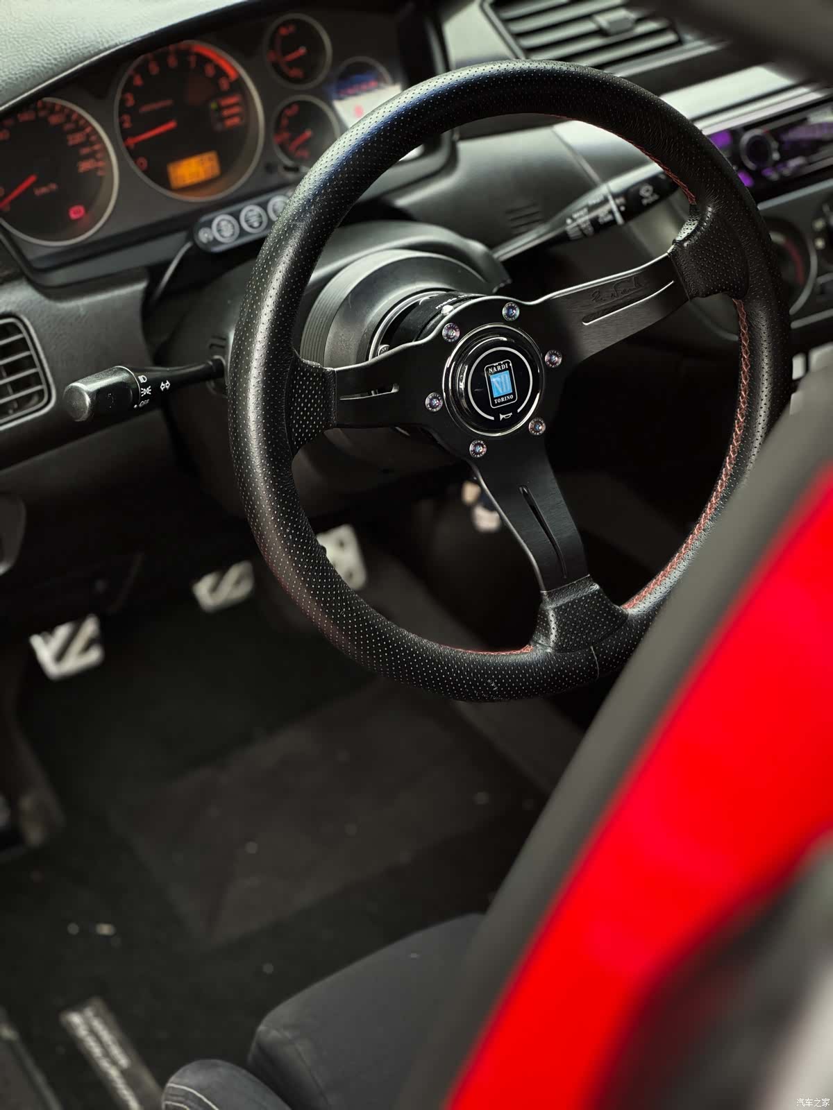 Mitsubishi LANCER, 2008 6