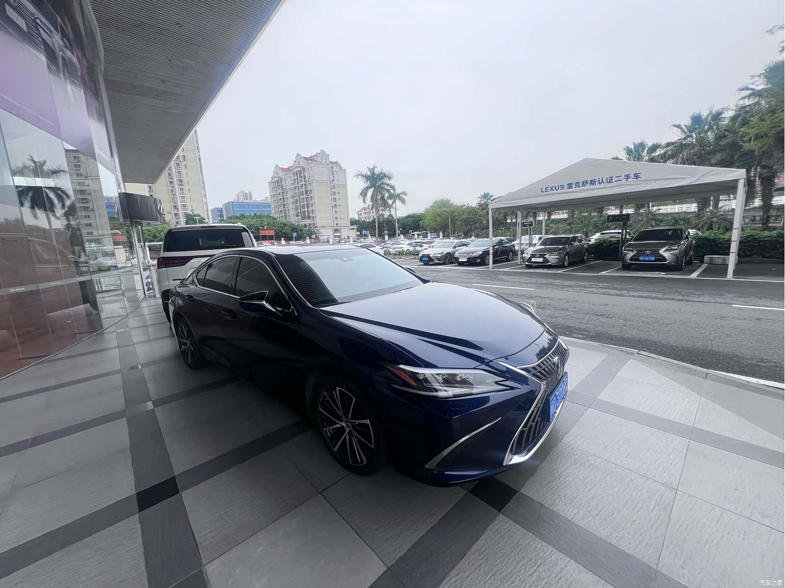 Lexus ES, 2024 7