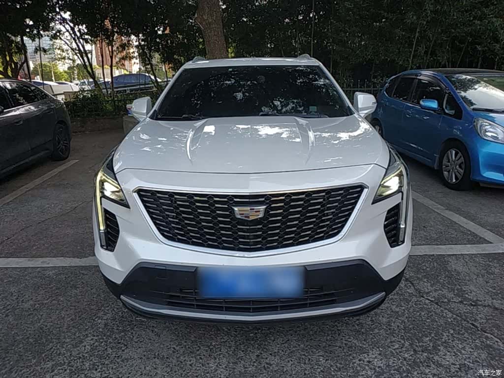 Cadillac XT4, 2019 3