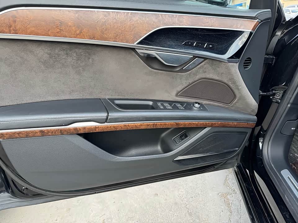Audi A8 Audi A8