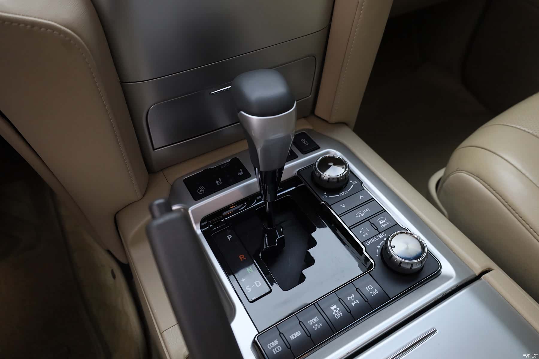 Toyota Land Cruiser, 2013 29