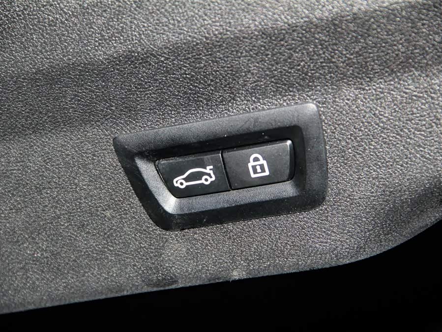 BMW 6 Series GT 2022, фото 27