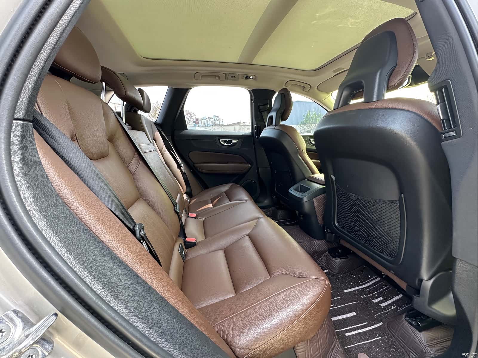 Volvo XC60, 2018 8