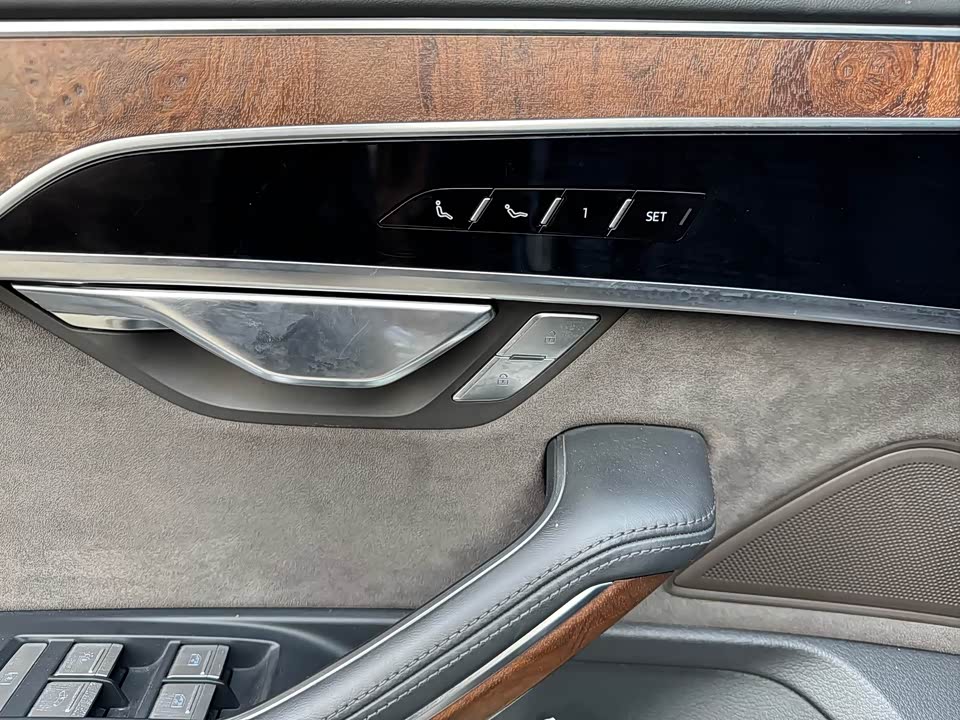 Audi A8 Audi A8