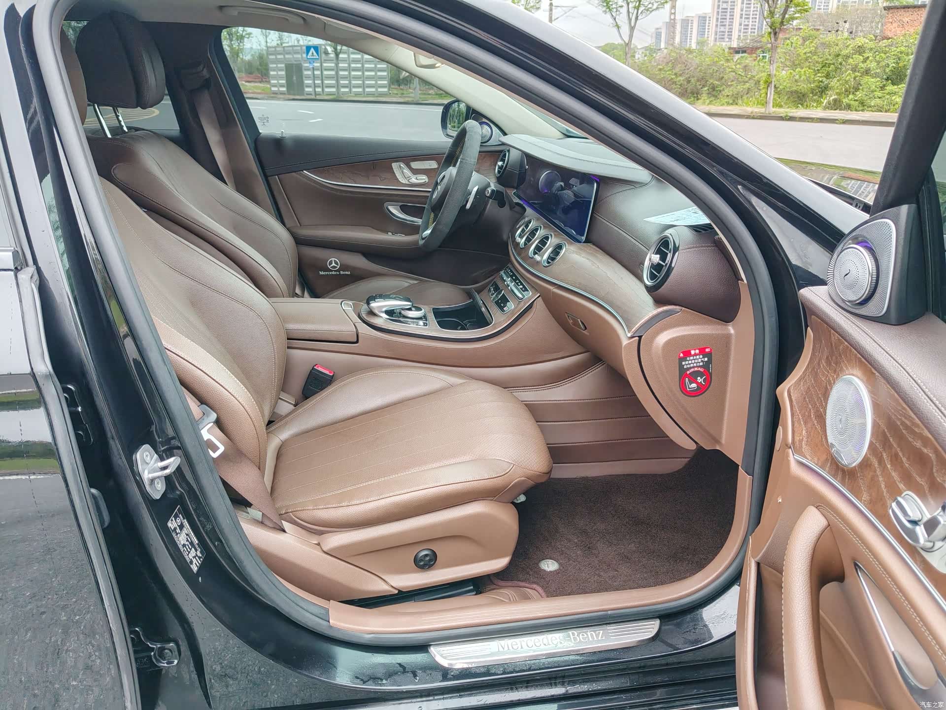 Mercedes-Benz E-Class, 2018 13