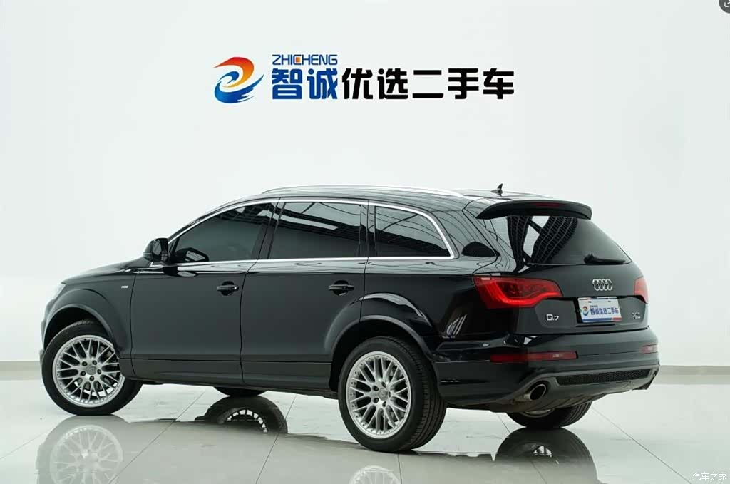 Audi Q7, 2011 6