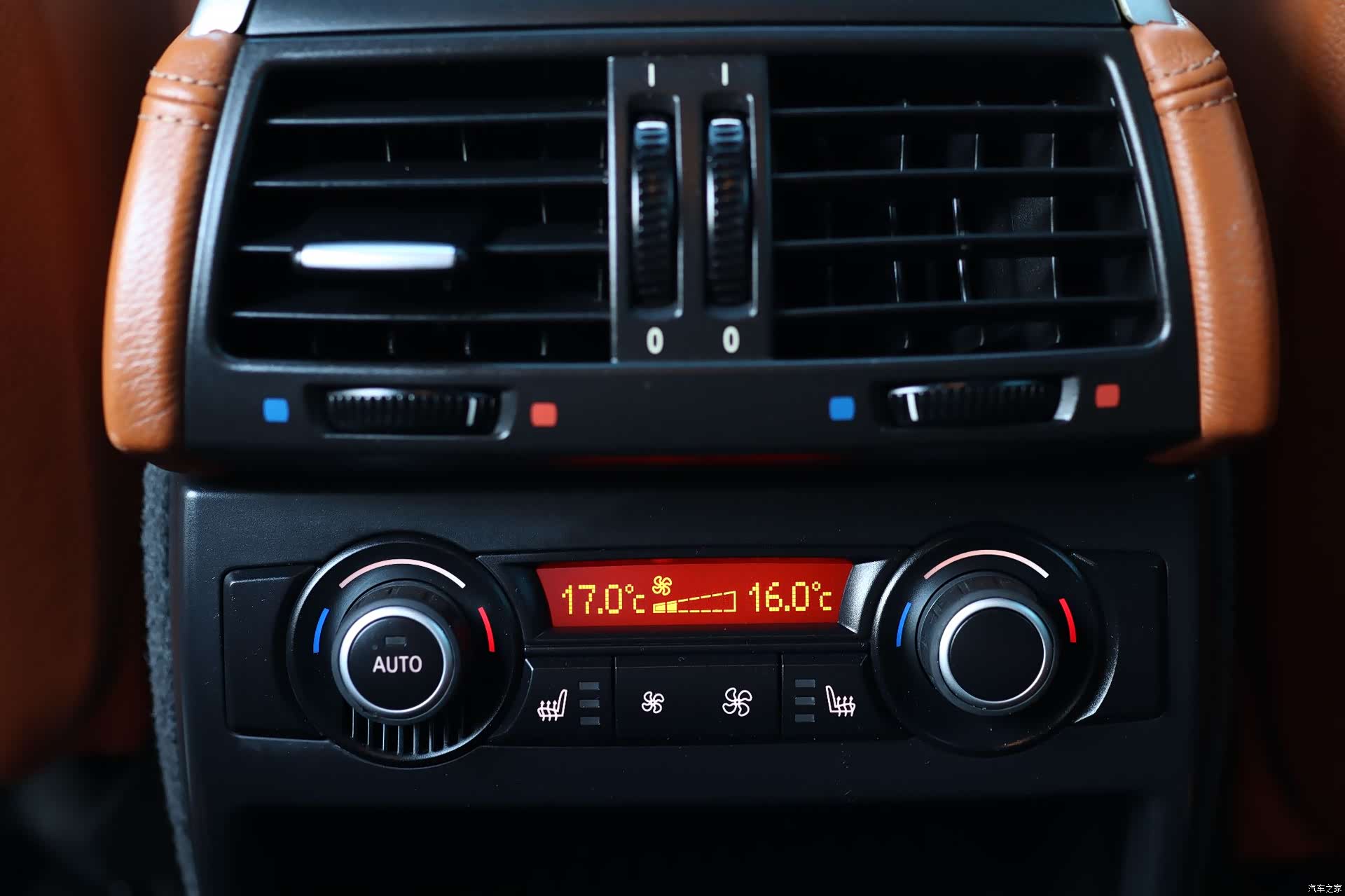 BMW X6, 2012 25
