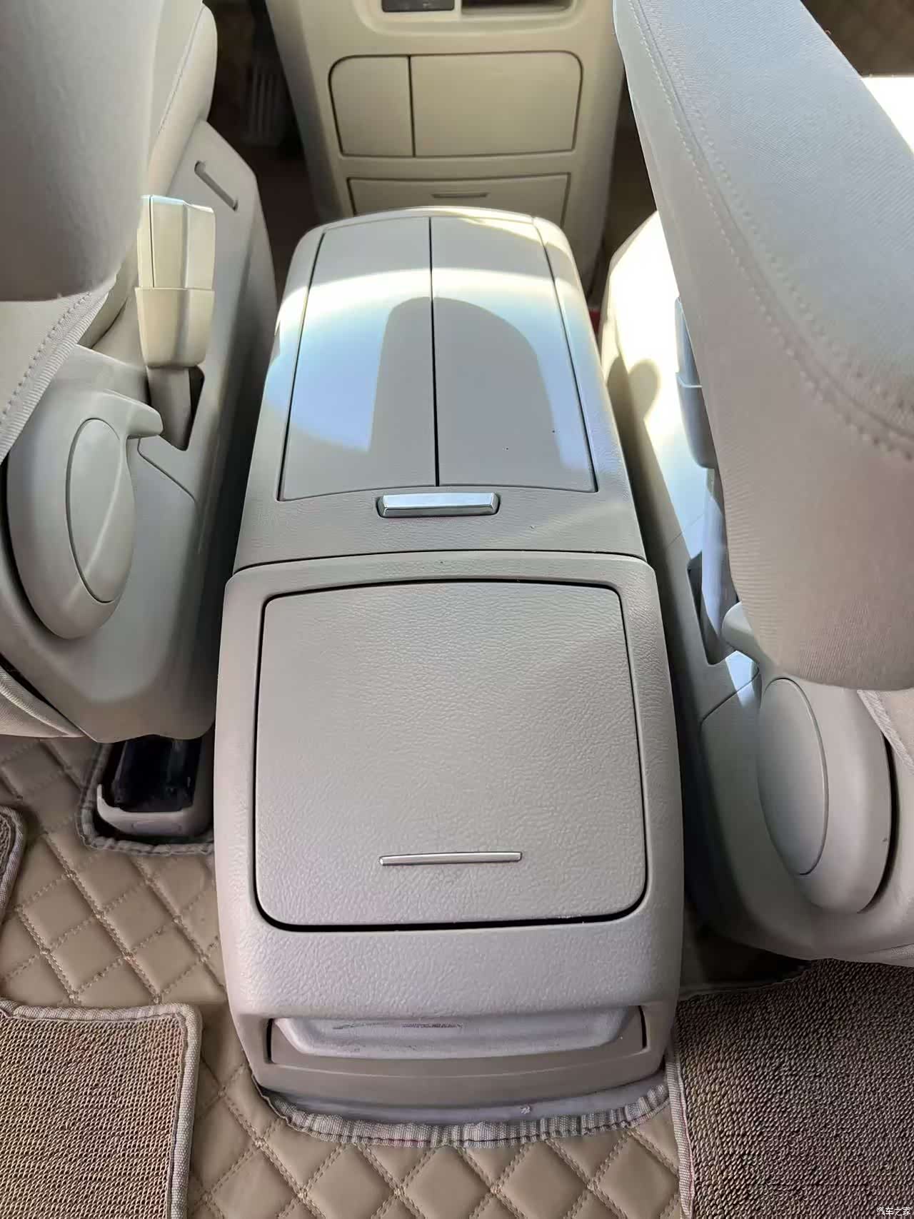 Buick GL8, 2022 17