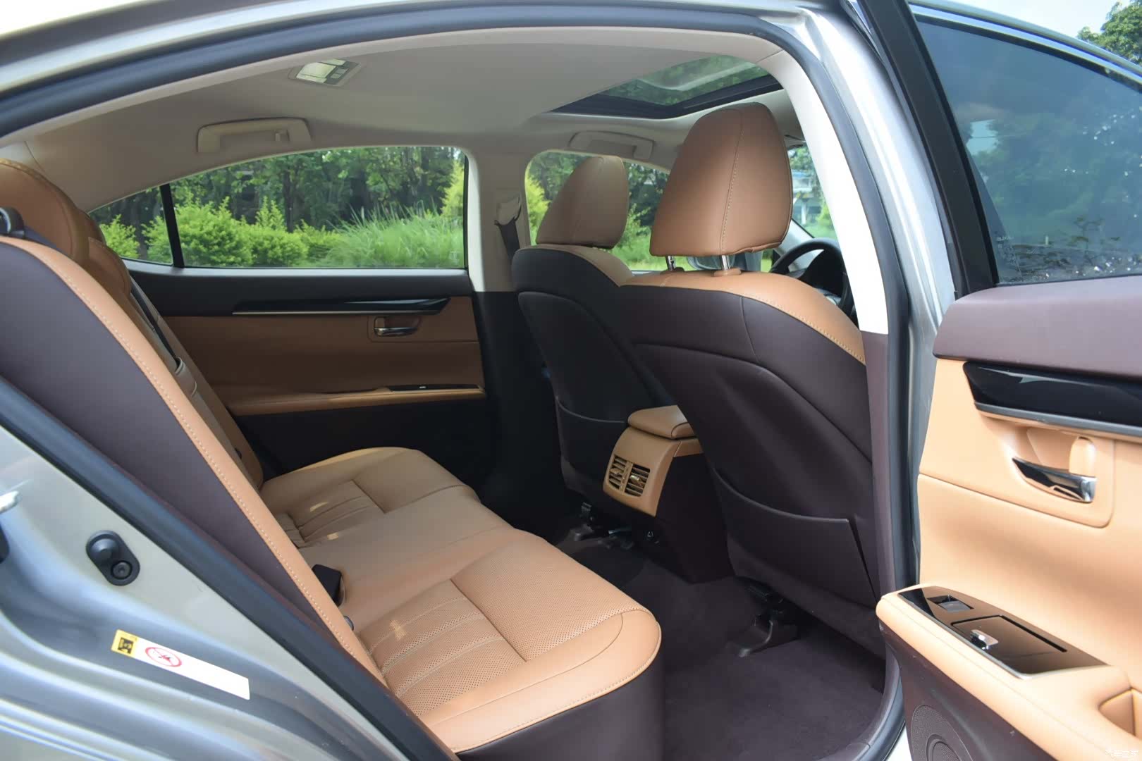 Lexus ES, 2017 14