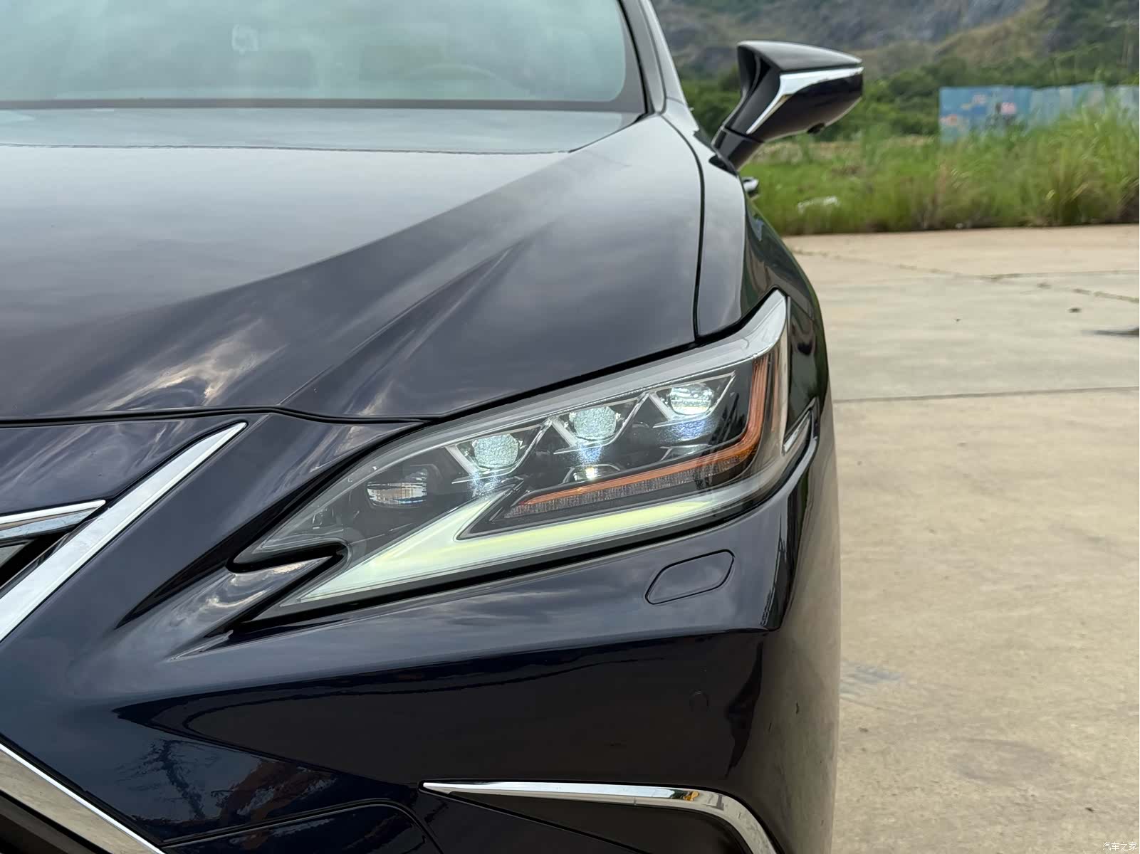 Lexus ES, 2021 11