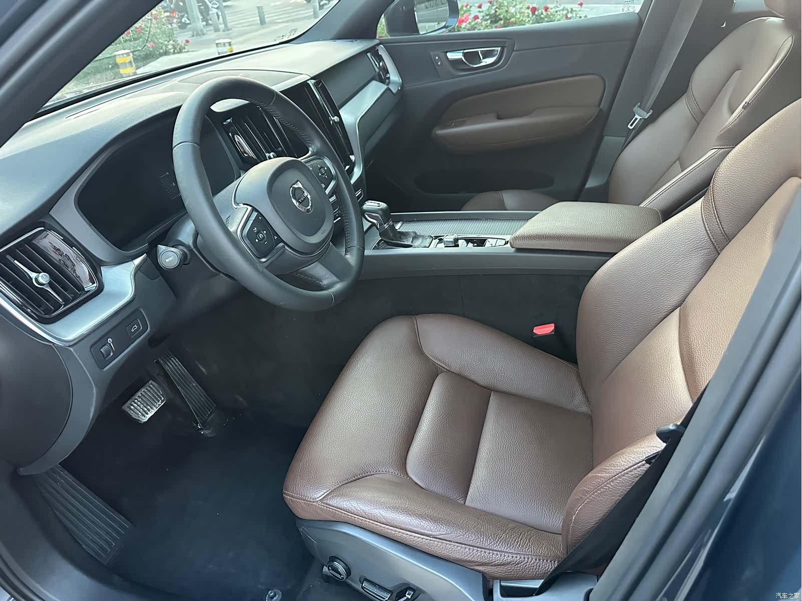 Volvo XC60, 2020 4