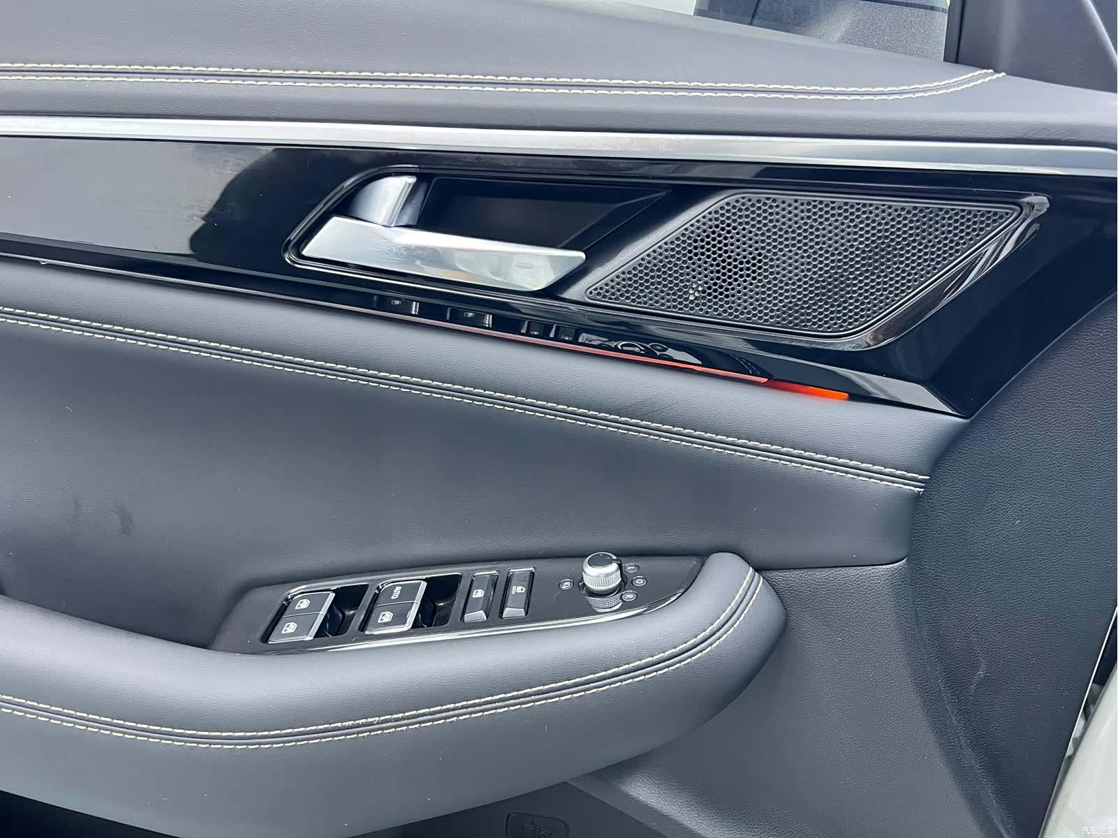 Changan CS85, 2019 6