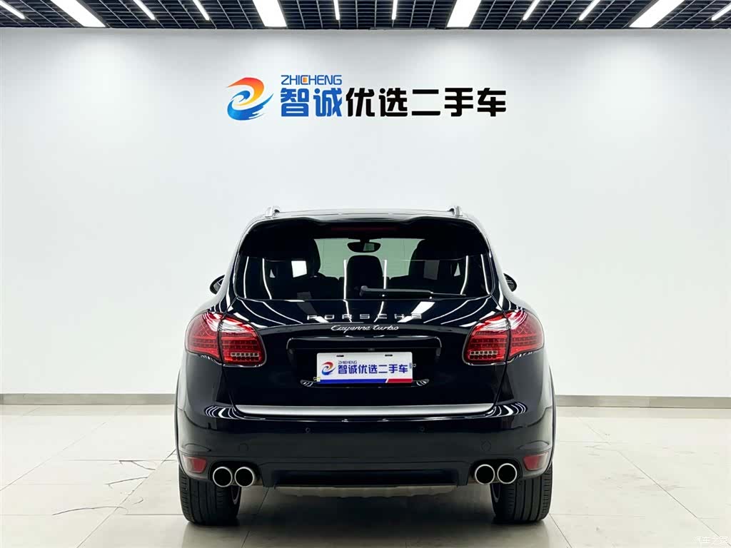 Porsche Cayenne, 2012 4