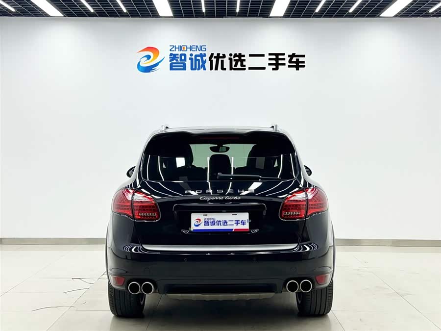 Porsche Cayenne 2012, фото 4