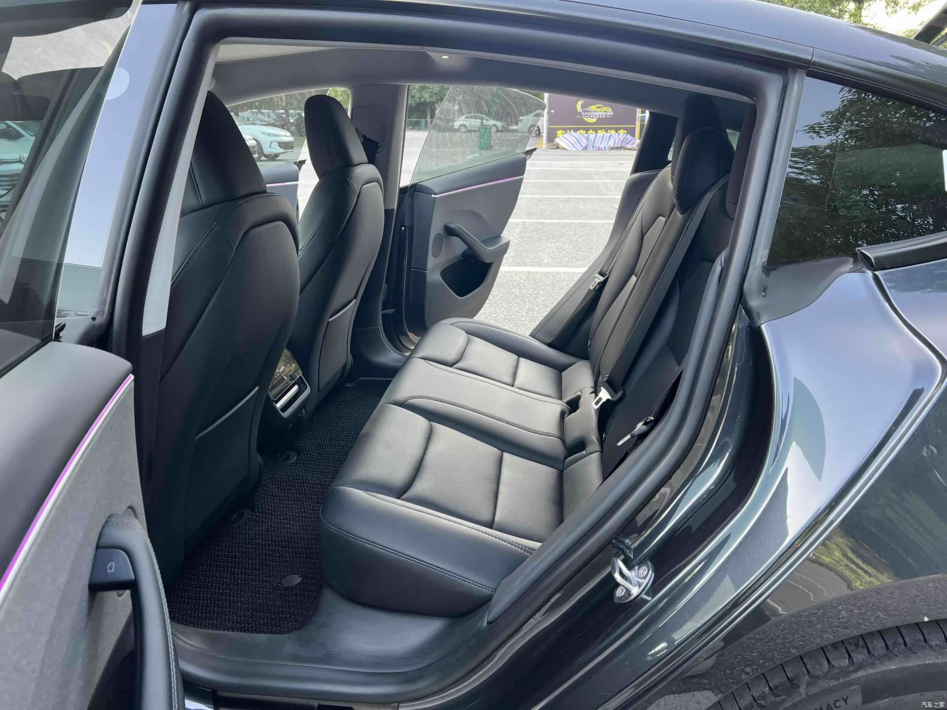 Tesla Model 3, 2024 6