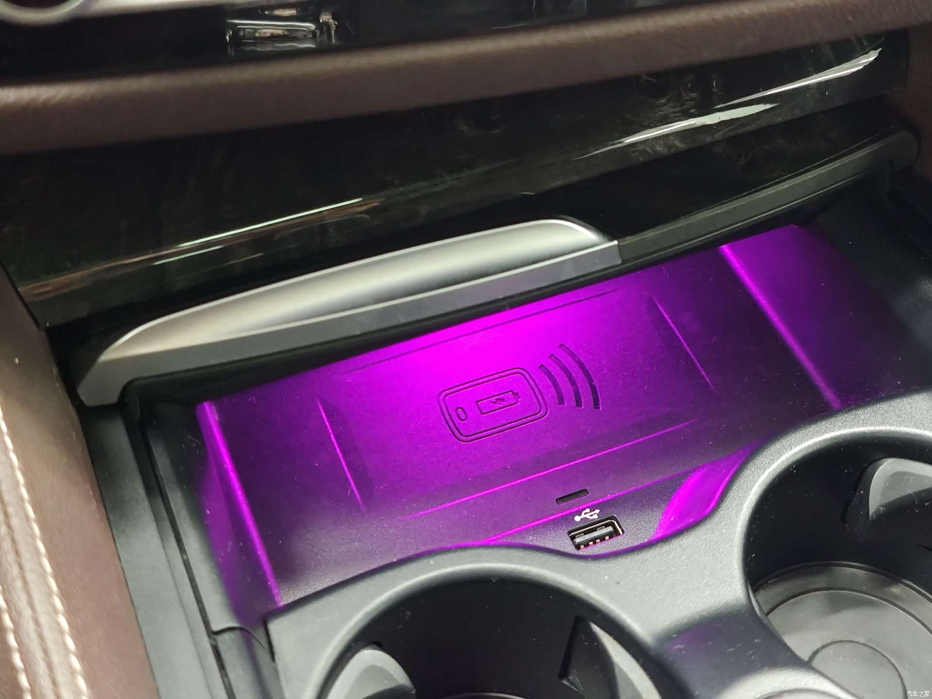 BMW 6 Series GT, 2022 25