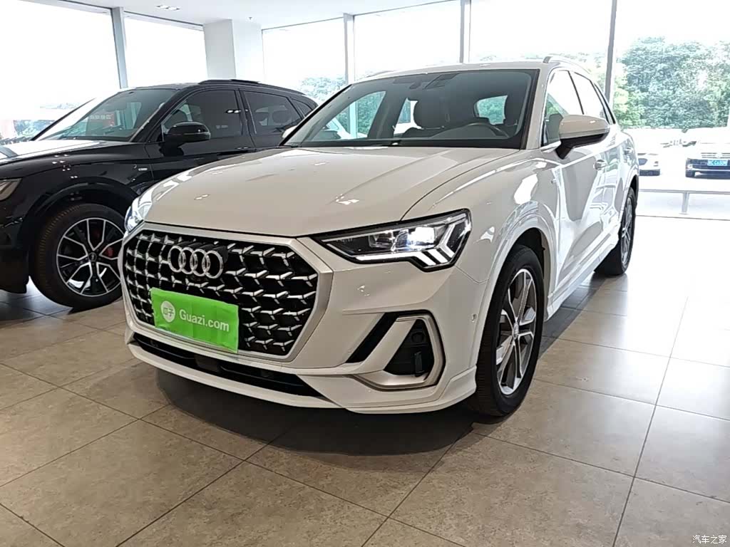 Audi Q3, 2024 1
