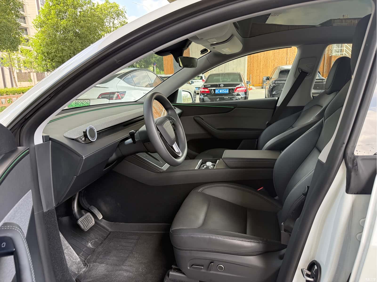 Tesla Model Y, 2025 4