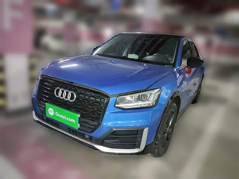 Audi Q2L
