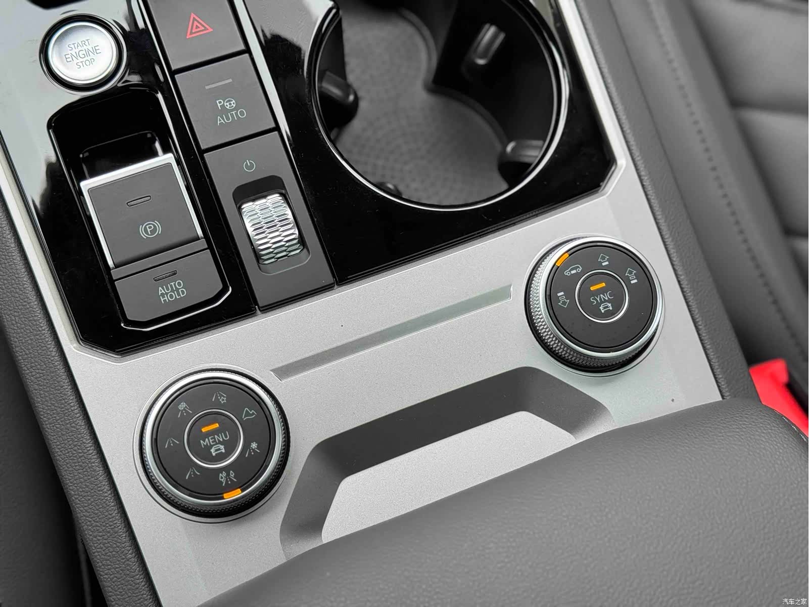 Volkswagen Touareg, 2023 7