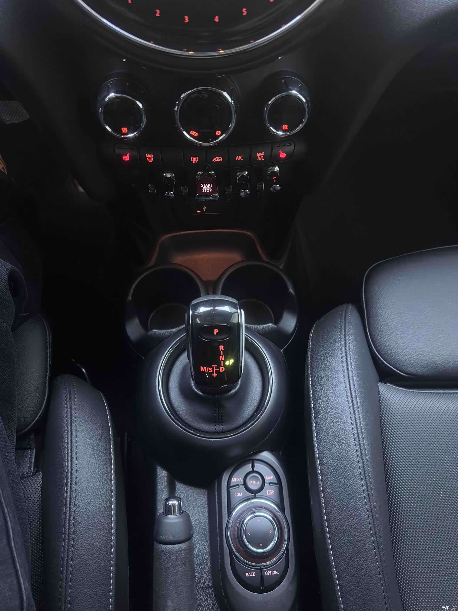 Mini Cooper, 2023 14