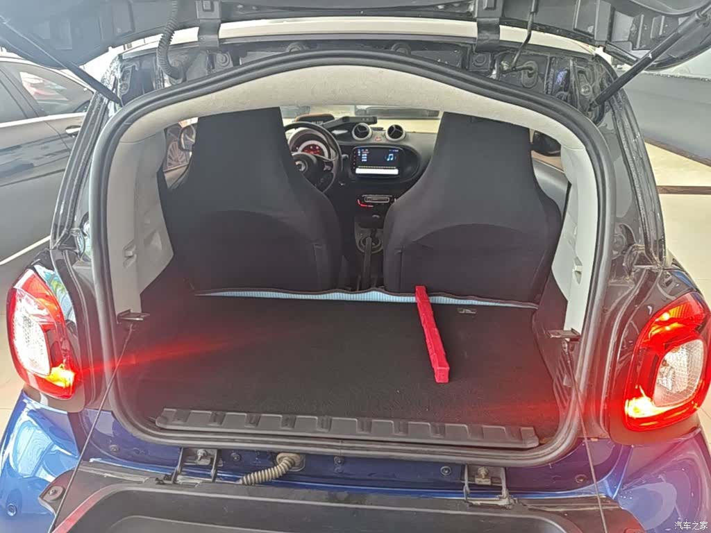 Smart Fortwo, 2016 19